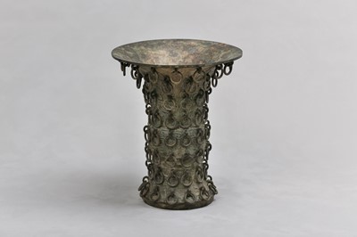 Lot 49 - A CHINESE BRONZE VASE, GU.
