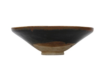 Lot 489 - A CHINESE BLACK-GLAZED POTTERY BOWL.