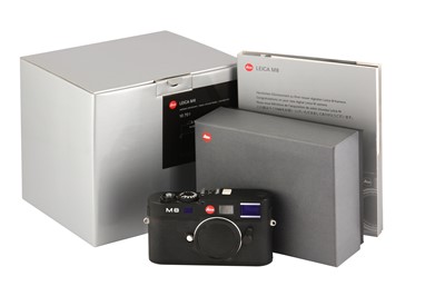 Lot 19 - A Leica M8 Digital Rangefinder Camera
