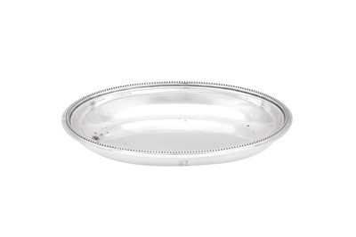 Lot 390 - A Victorian sterling silver entrée dish base, London 1891 by Joseph & Horace Savory