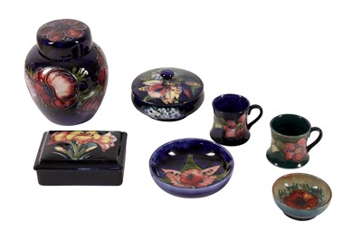 Lot 12 - WILLIAM MOORCROFT (ENGLISH, 1872-1945) FOR MOORCROFT POTTERY