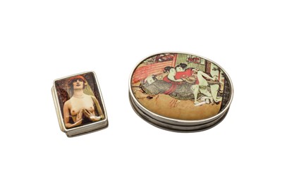 Lot 1102 - TWO STERLING SILVER PILL BOXES