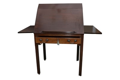 Lot 88 - A GEORGIAN MAHOGANY ARCHITECTS DESK
