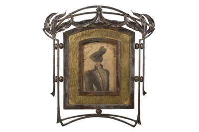 Lot 20 - A FRENCH ART NOUVEAU WROUGHT IRON PHOTOGRAPH FRAME