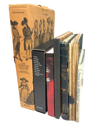 Lot 119 - Art & Fashion.