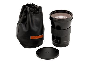 Lot 55 - A Hasselblad HC 35mm  f/3.5 Lens