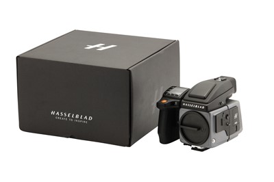 Lot 51 - A Hasselblad H6D Digital Medium Format Camera Body