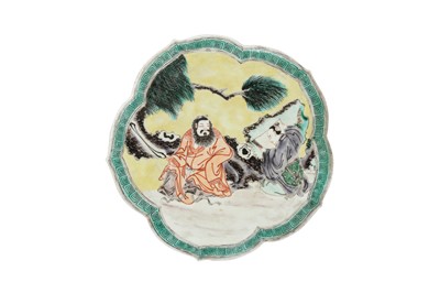Lot 6 - A CHINESE FAMILLE VERTE LOBED STAND.