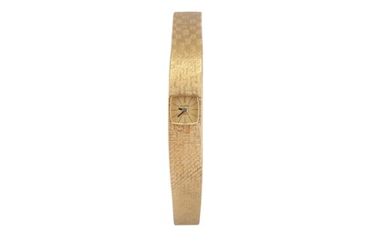 Lot 361 - UNIVERSAL GENEVE.