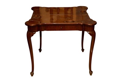 Lot 286 - George III Mahogany Concertina Card Table