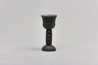 Lot 46 - A RARE CHINESE BLACK POTTERY STEM CUP.