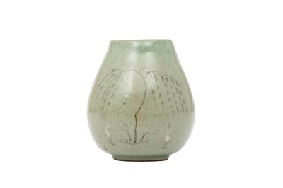 Lot 411 - A SMALL KOREAN SANGGAM SLIP-INLAID CELADON 'CRANES' VASE.