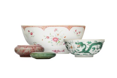 Lot 143 - TWO CHINESE BOWLS AND TWO MONOCHROME WASHERS.