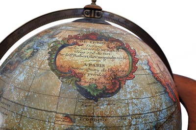 Lot 85 - AN 18TH CENTURY STYLE LIBARY GLOBE (LATE 20th/21st CENTURY)