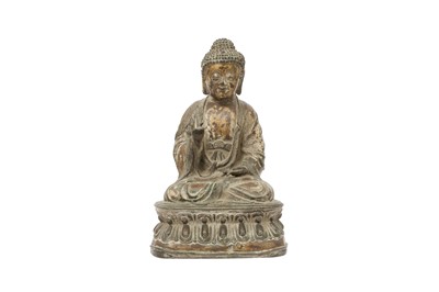 Lot 326 - A CHINESE GILT BRONZE FIGURE OF A BUDDHA.