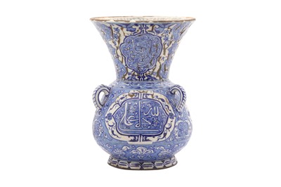 Lot 346 - A BLUE AND WHITE IZNIK-REVIVAL POTTERY VASE