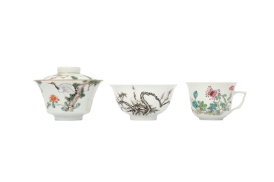 Lot 294 - A CHINESE FAMILLE ROSE COFFEE CUP, A BOWL AND A BOWL AND COVER.