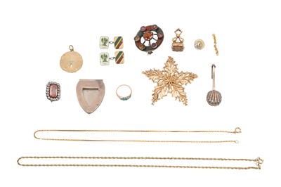 Lot 35 - A GROUP OF COSTUME JEWELLERY
