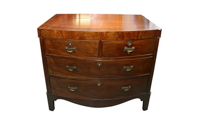 Lot 94 - A GEORGE IV MAHOGANY BOW FRONT CHEST