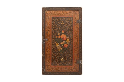 Lot 79 - A LACQUERED PAPIER-MÂCHÉ MIRROR CASE WITH A REVERSE GLASS PAINTING ON THE INTERIOR