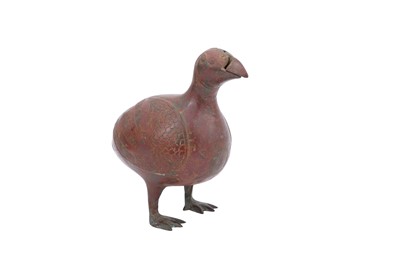 Lot 8 - A SMALL SELJUK BRONZE FIGURE OF A PARTRIDGE