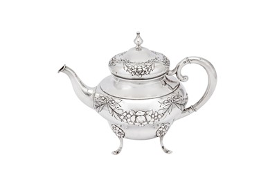 Lot 247 - An early 20th century Norwegian 830 standard silver teapot, dated 1915