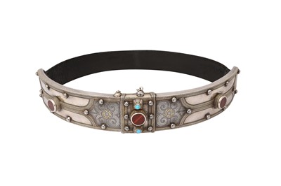 Lot 527 - A NIELLO AND WHITE METAL TURKISH BELT