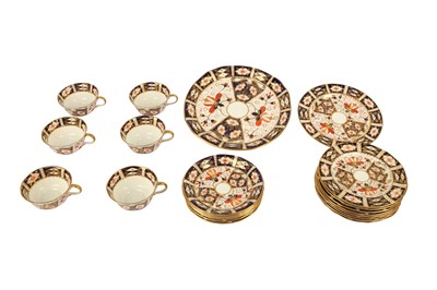 Lot 336 - A ROYAL CROWN DERBY PORCELAIN PART TEA SET, 20TH CENTURY