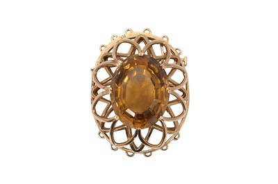 Lot 31 - A LARGE CITRINE SIX STRAND CLASP