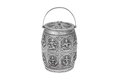 Lot 75 - A documentary early 20th century Anglo – Indian unmarked silver biscuit box, Madras circa 1910