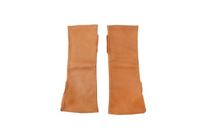 Lot 356 - Ermanno Scervino Tan Fingerless Gloves - Size 7.5