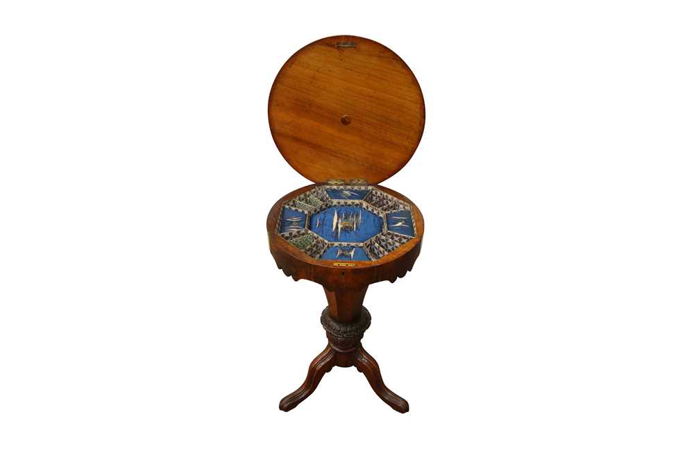 Lot 84 - A VICTORIAN WALNUT AND GEOMETRICALLY INLAID SEWING CASKET