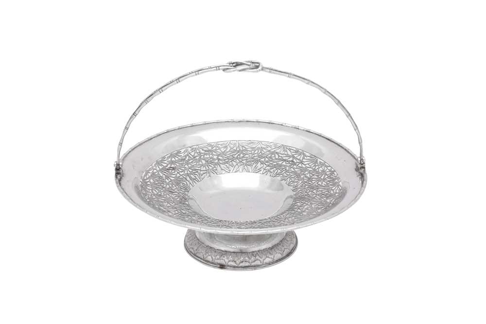 Lot 113 - An early 20th century Chinese Export silver basket, Canton circa 1920 retailed by Wang Hing