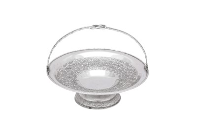 Lot 113 - An early 20th century Chinese Export silver basket, Canton circa 1920 retailed by Wang Hing