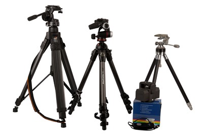 Lot 187 - A Manfrotto 055MF4 Magfiber Carbon Tripod
