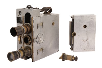 Lot 249 - A Newman Sinclair Auto Kine 35mm Aluminium Movie Camera