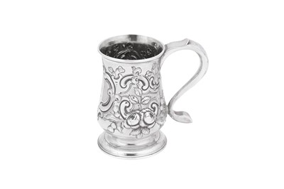 Lot 480 - A George III provincial sterling silver pint mug, Newcastle 1770 by John Langlands