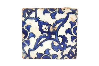 Lot 334 - A BLUE AND WHITE 'DOME OF THE ROCK' POTTERY TILE