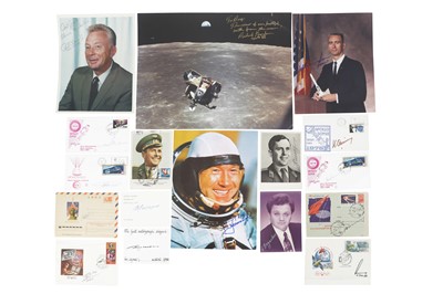 Lot 843 - Space Autographs.