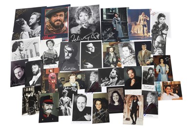 Lot 543 - Photograph Collection.- Opera