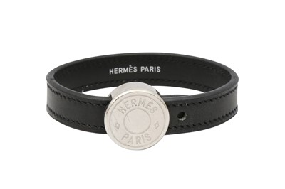 Lot 646 - Hermes Black Artemis Bracelet
