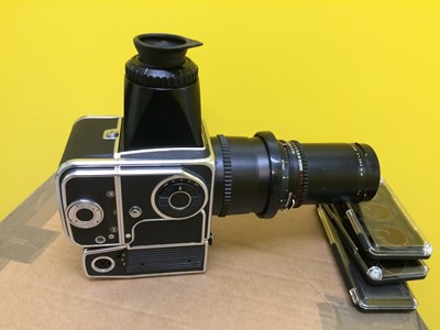 Lot 65 - Hasselblad 500EL/M with 250 Sonnar Lens.