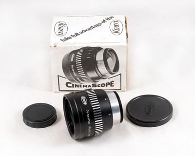 Lot 247 - Focusing Kowa 8Z Prominar "Cinemascope" Anamorphic Lens