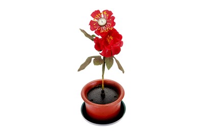 Lot 306 - A FLOWER WATCH.