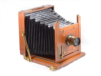 Lot 257 - A City Sale & Exchange 10" x 8" Brass & Mahogany Camera Outfit