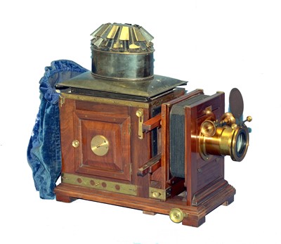 Lot 598 - A Large Brass & Mahogany Magic Lantern, Complete and in Original Crate