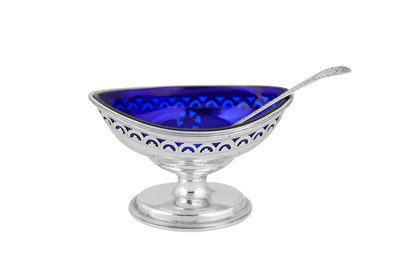 Lot 436 - A George III sterling silver provincial salt, Newcastle circa 1790 by John Langlands I & John Robertson I