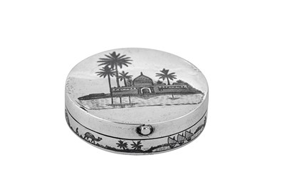 Lot 176 - An early 20th century Iraqi silver and niello compact, Omara circa 1930