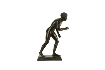 Lot 192 - AFTER THE ANTIQUE, A BRONZE FIGURE OF A RUNNER