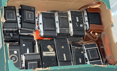 Lot 292 - Box of Around 25 Folding & Other Cameras